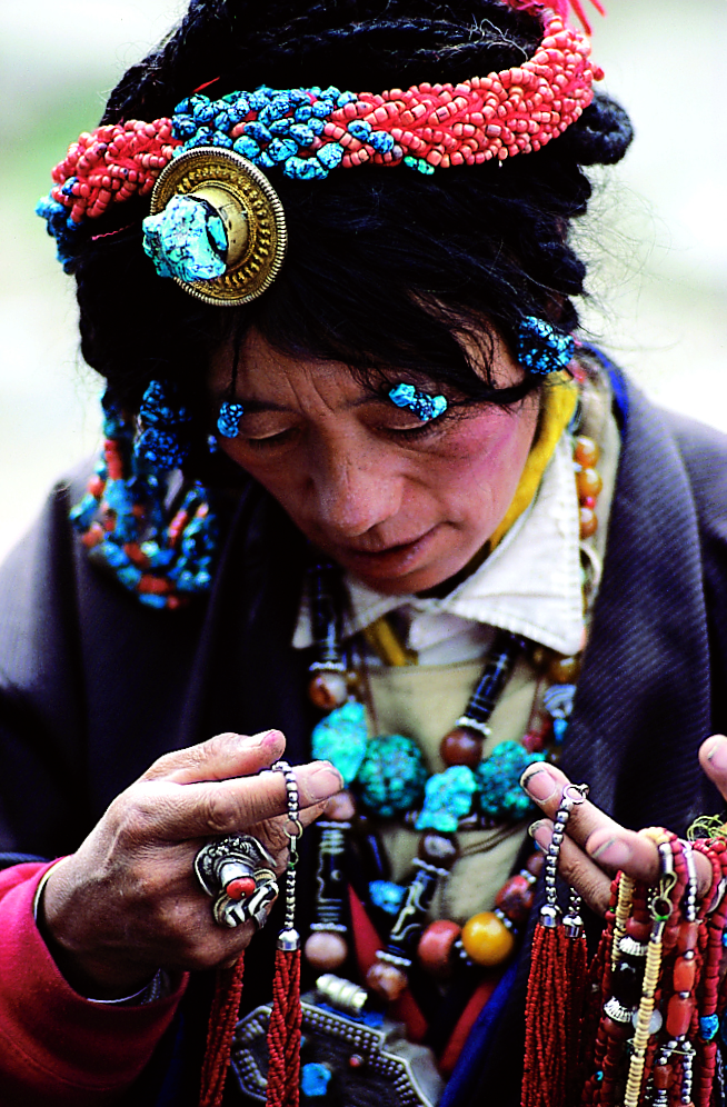 002 Tibet_Woman-original Credit Richard I'Anson