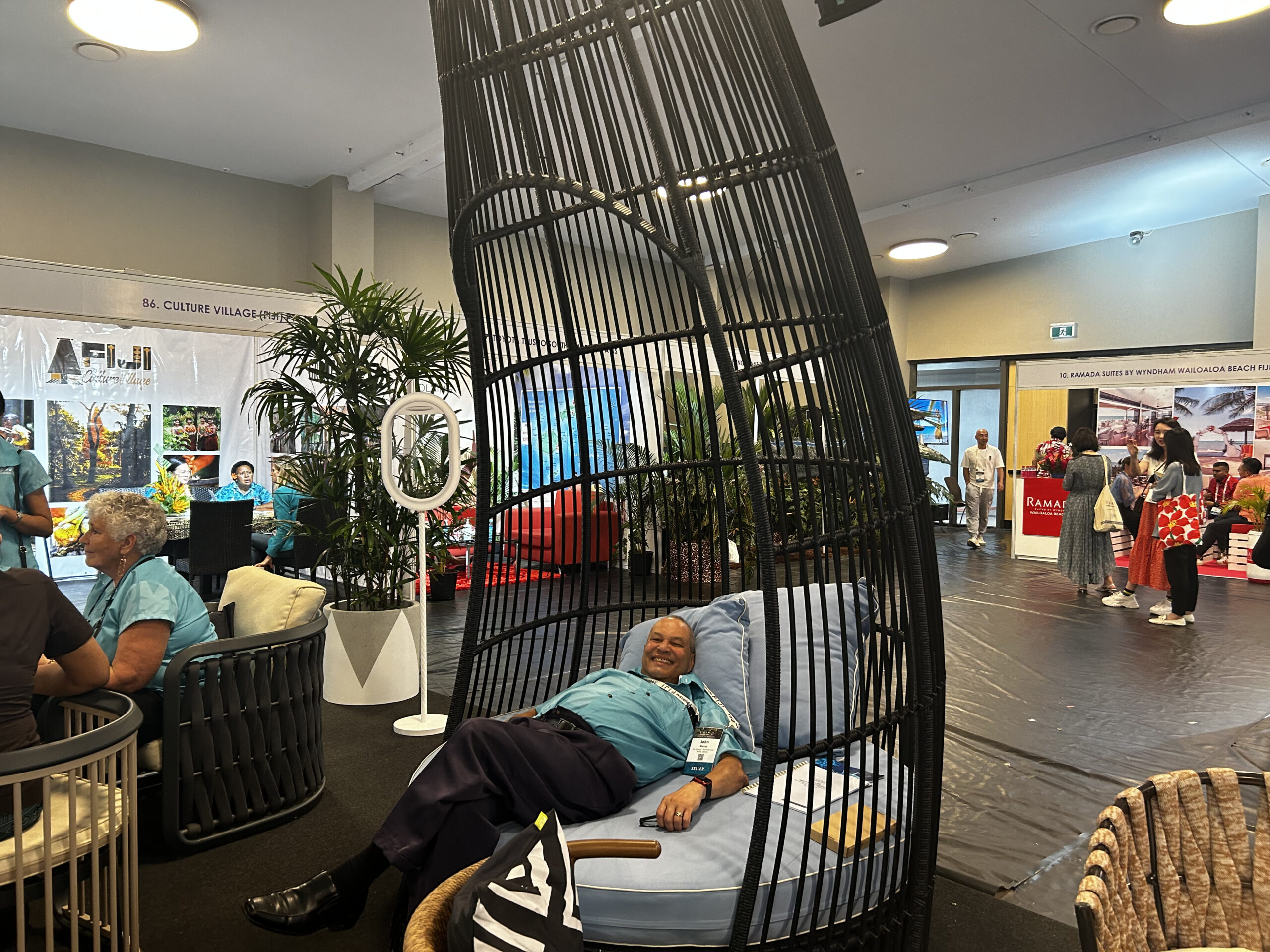 travelBulletin | Bula from the Fiji Tourism Expo!